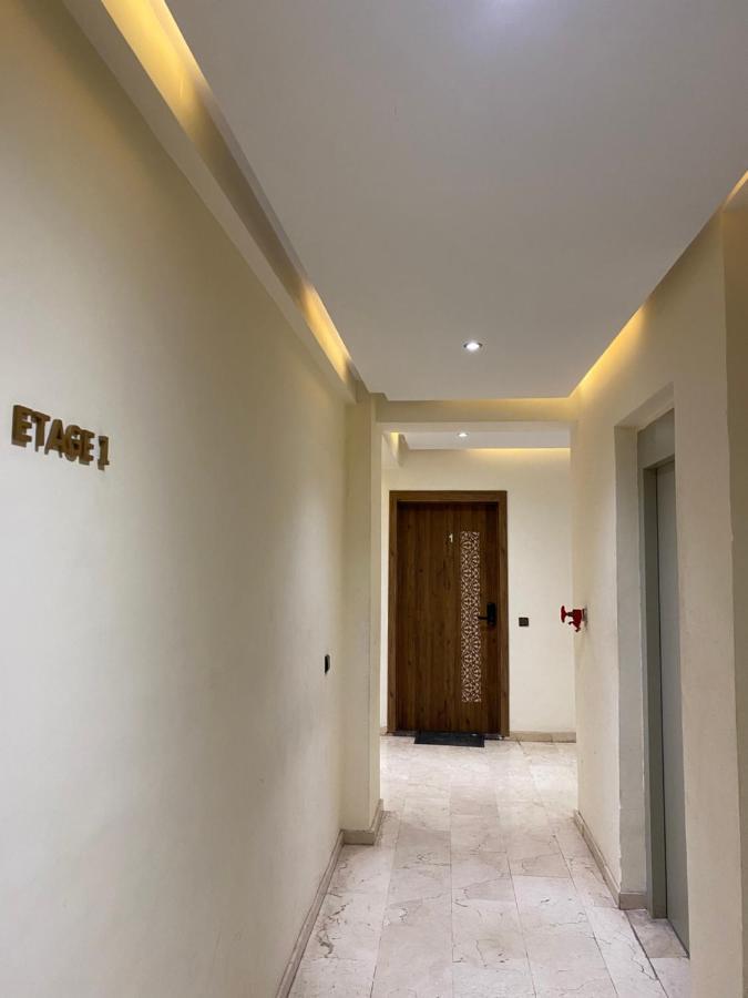Magnifique & Elegant Appartement マラケシュ エクステリア 写真